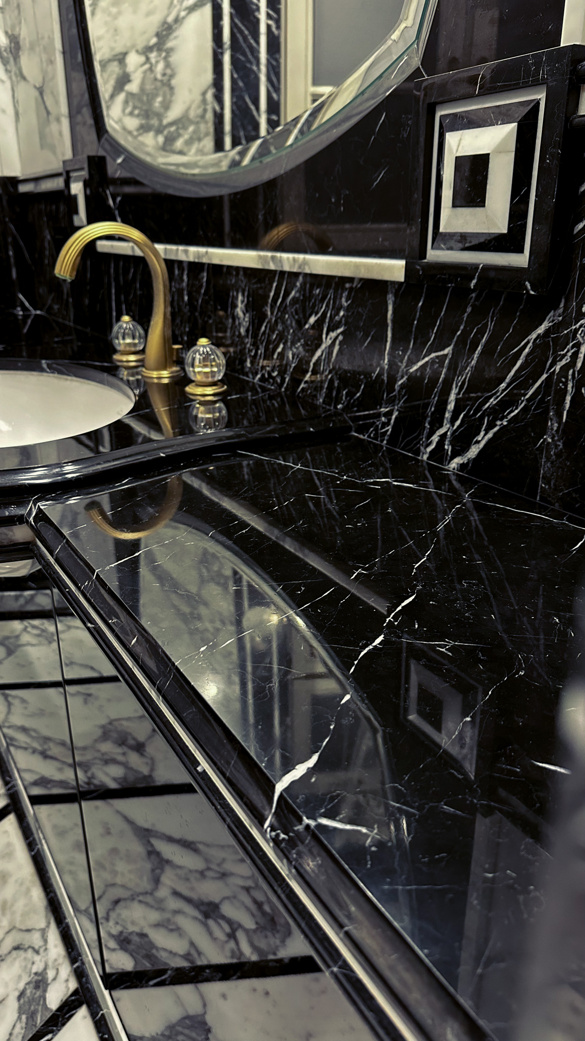 Renowacja blatu marmurowego