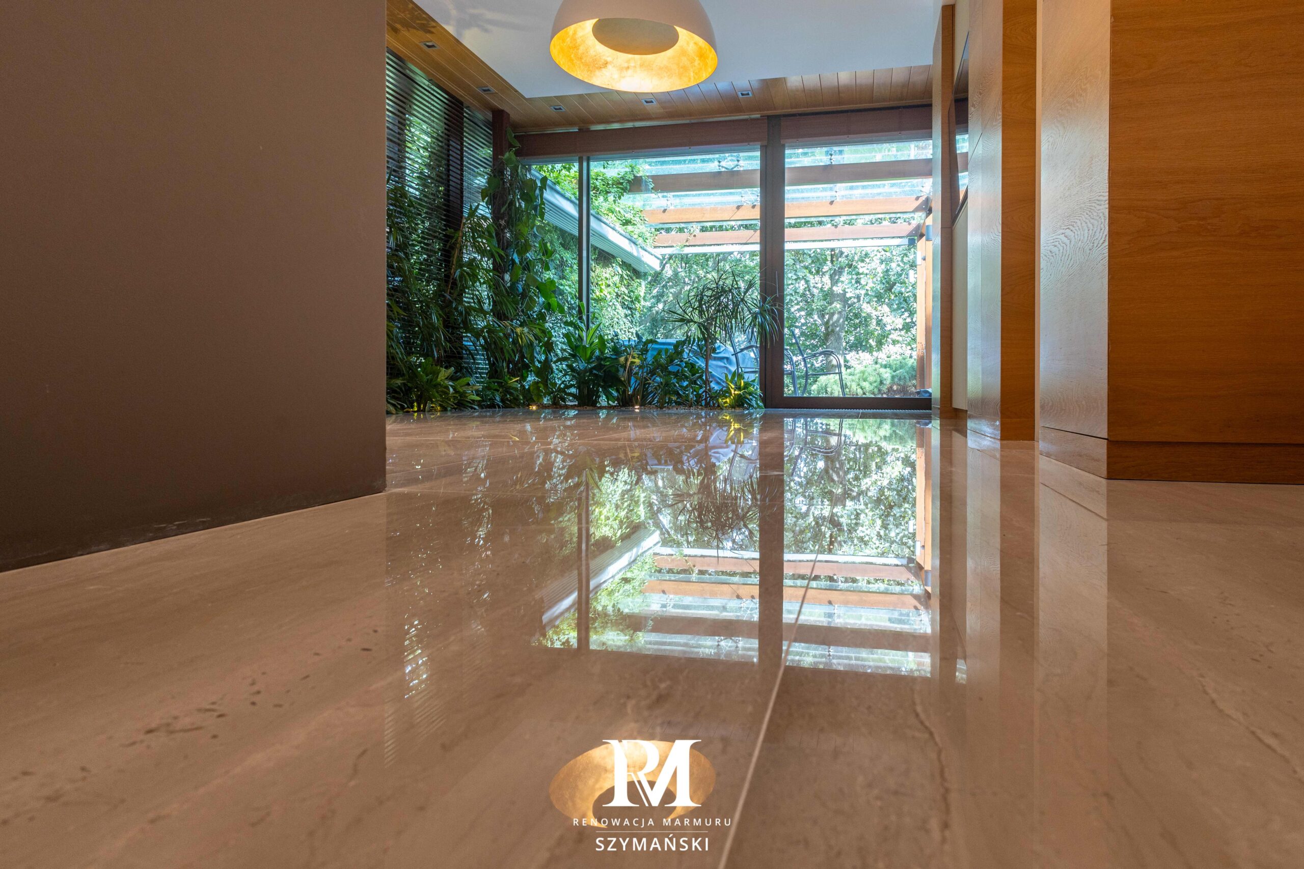 Renowacja posadzki marmurowej - kuchnia